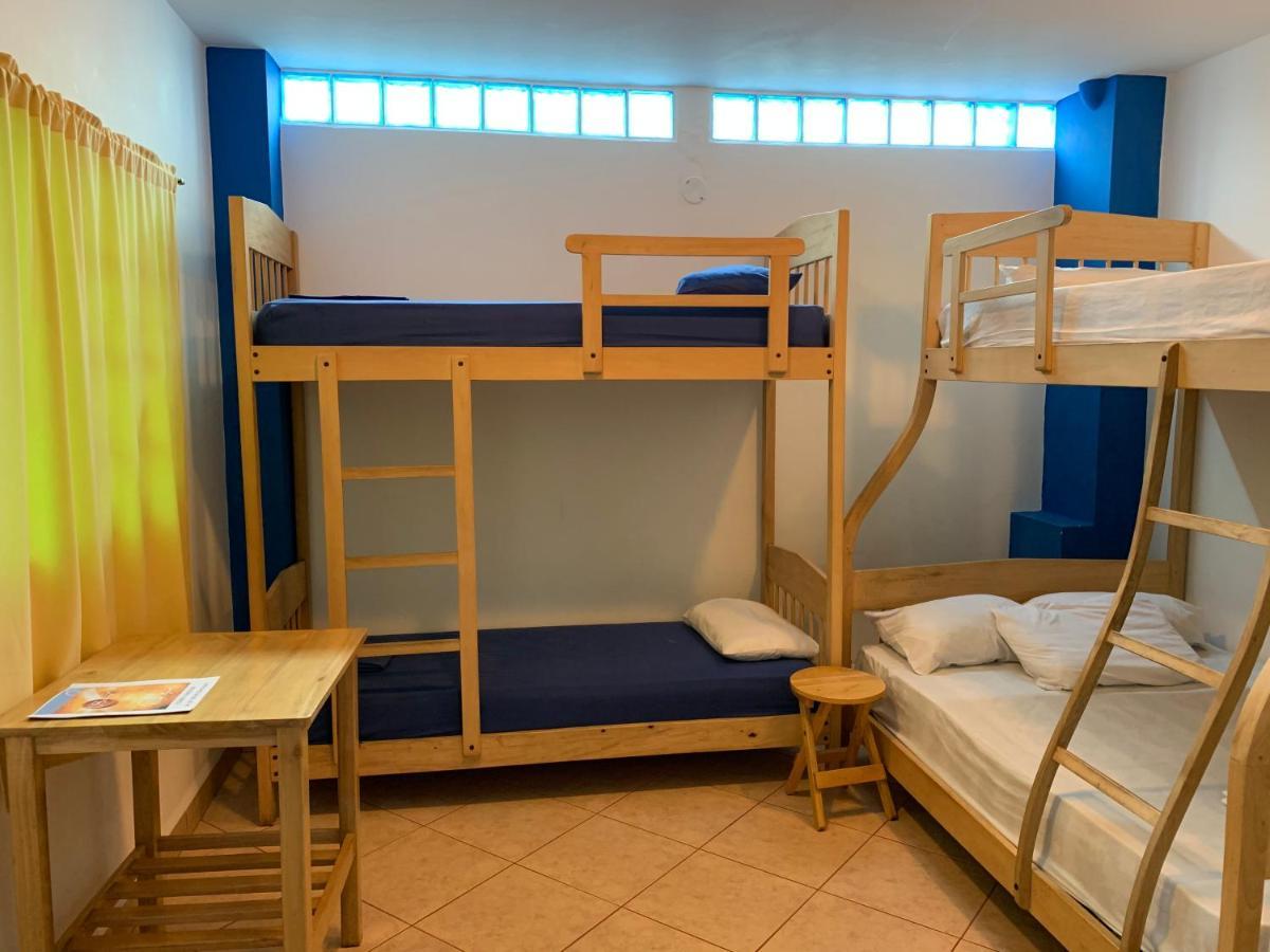 Hostal Yaku Montañita 外观 照片