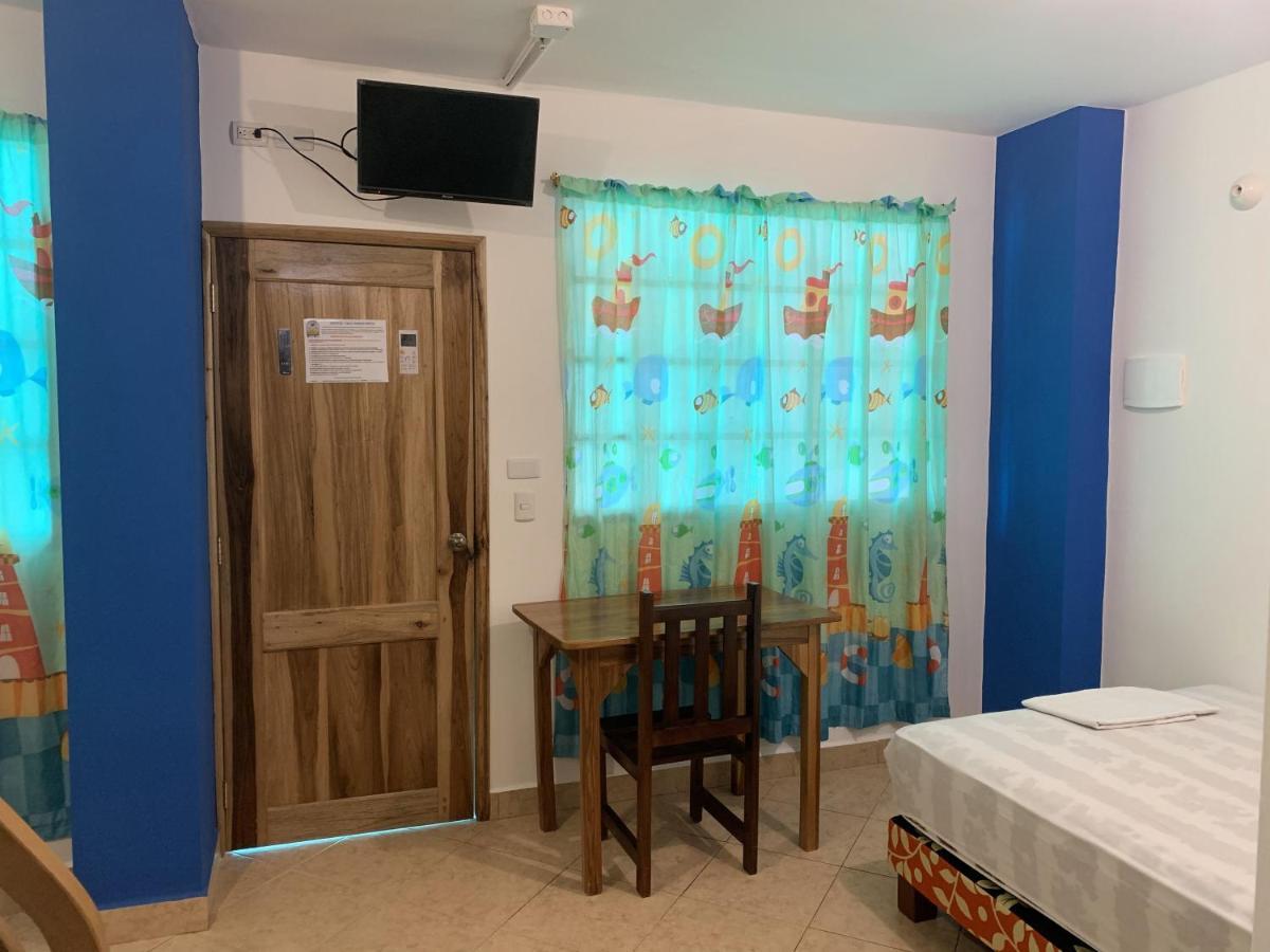 Hostal Yaku Montañita 外观 照片