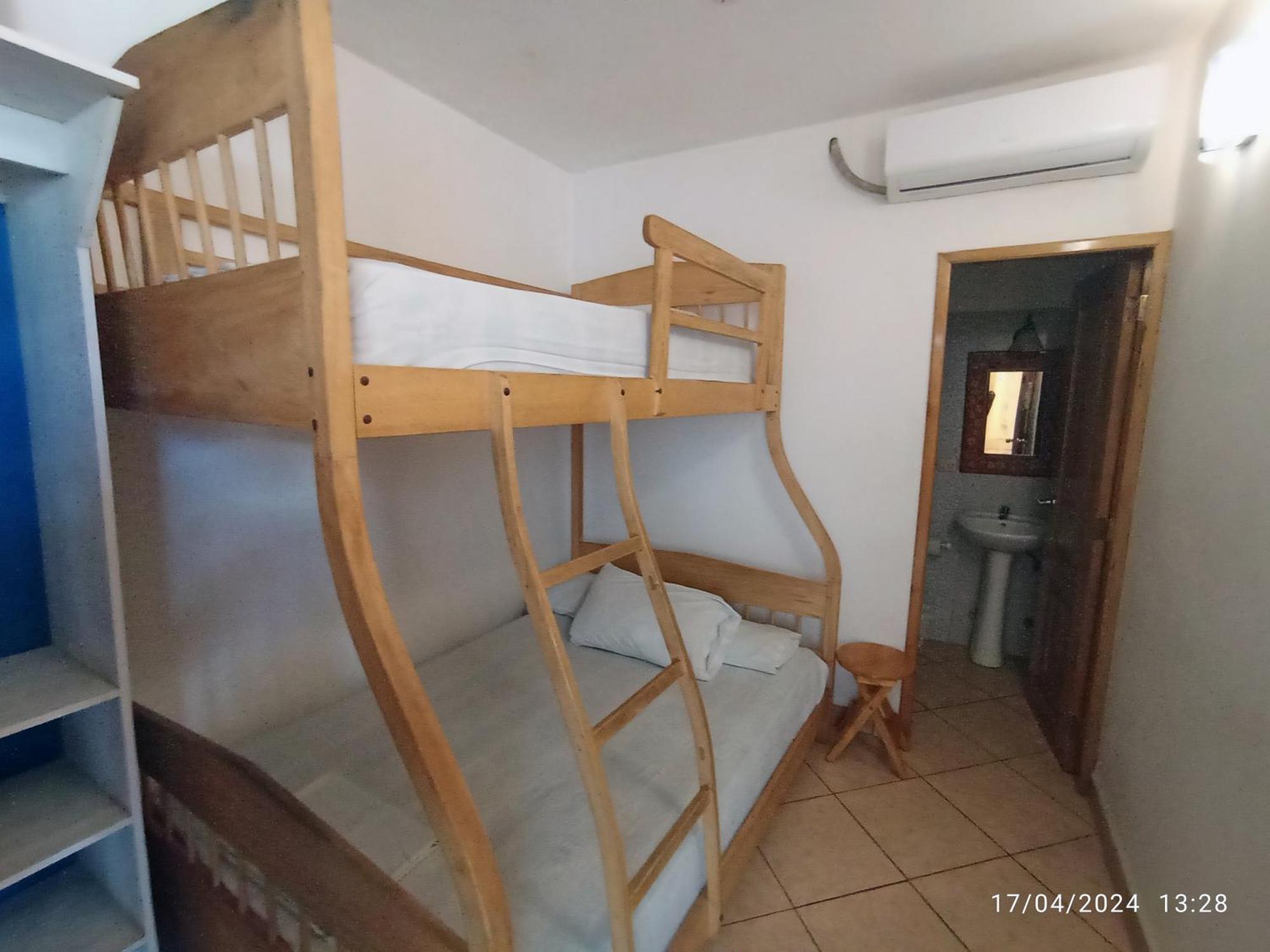 Hostal Yaku Montañita 外观 照片