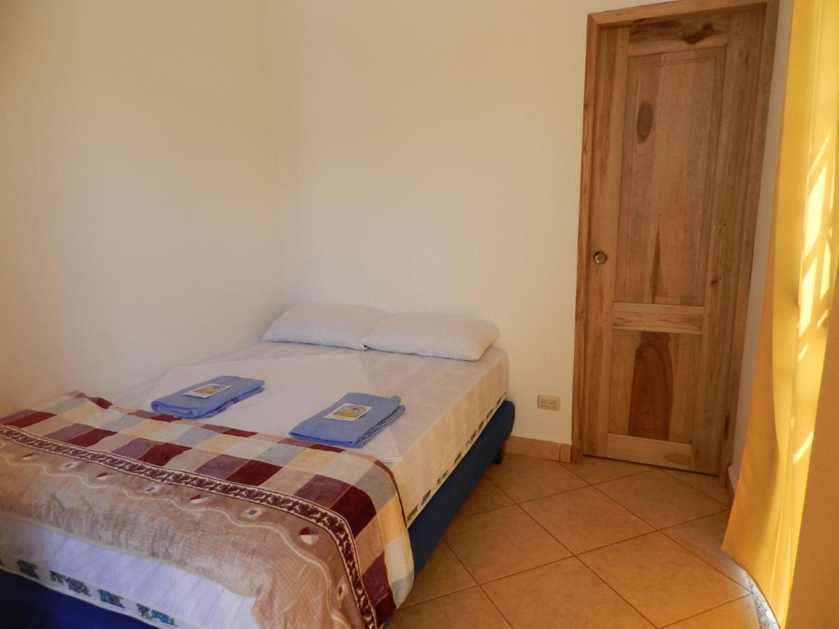 Hostal Yaku Montañita 外观 照片