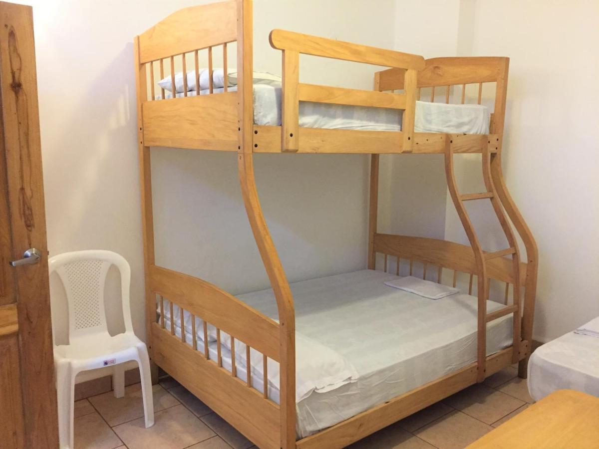 Hostal Yaku Montañita 外观 照片